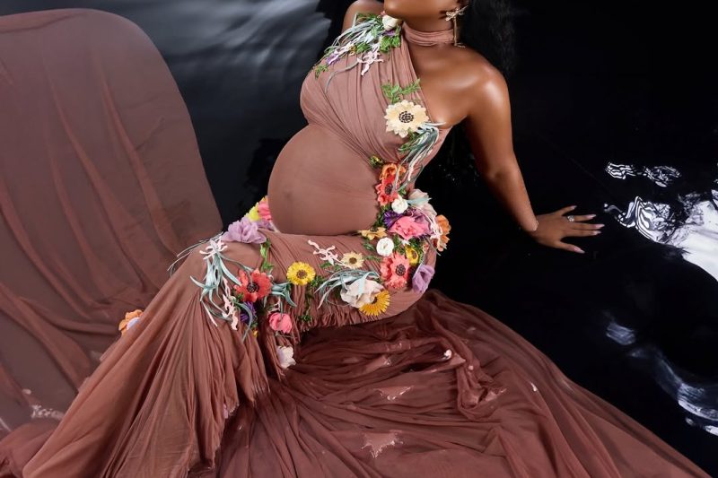 Veekee James Just Gave Us the Ultimate Maternity Fashion Inspiration